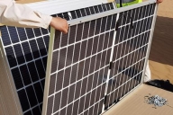 如何正确维护太阳能光伏发电电池板？